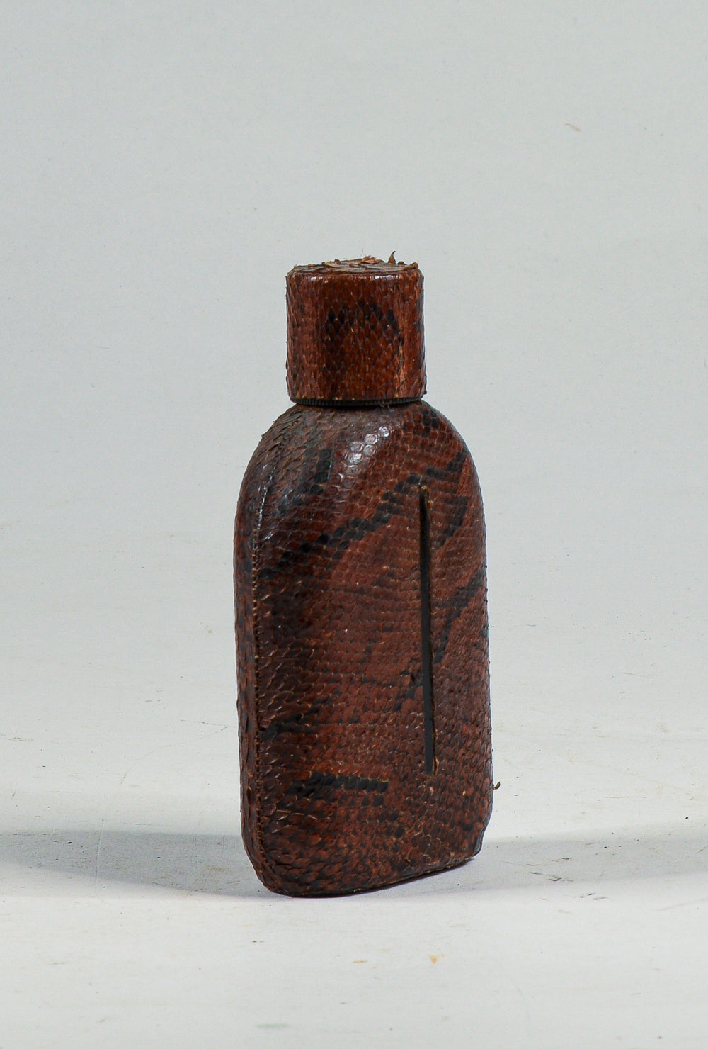 Fiaschetta bottiglia da wisky in pelle di serpente e vetro con visore quantità  fine 800