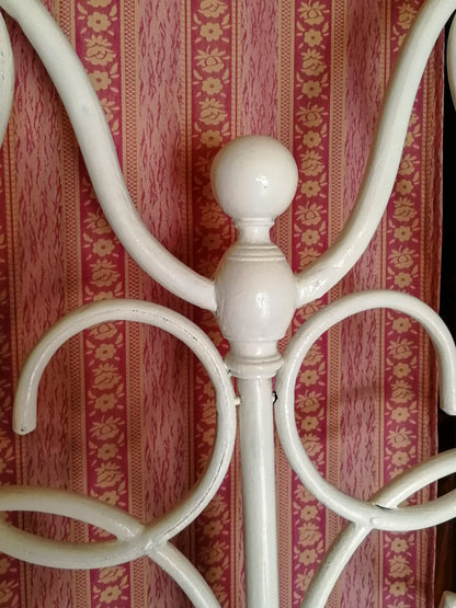 Letto in ferro dipinto bianco epoca fine XIX secolo