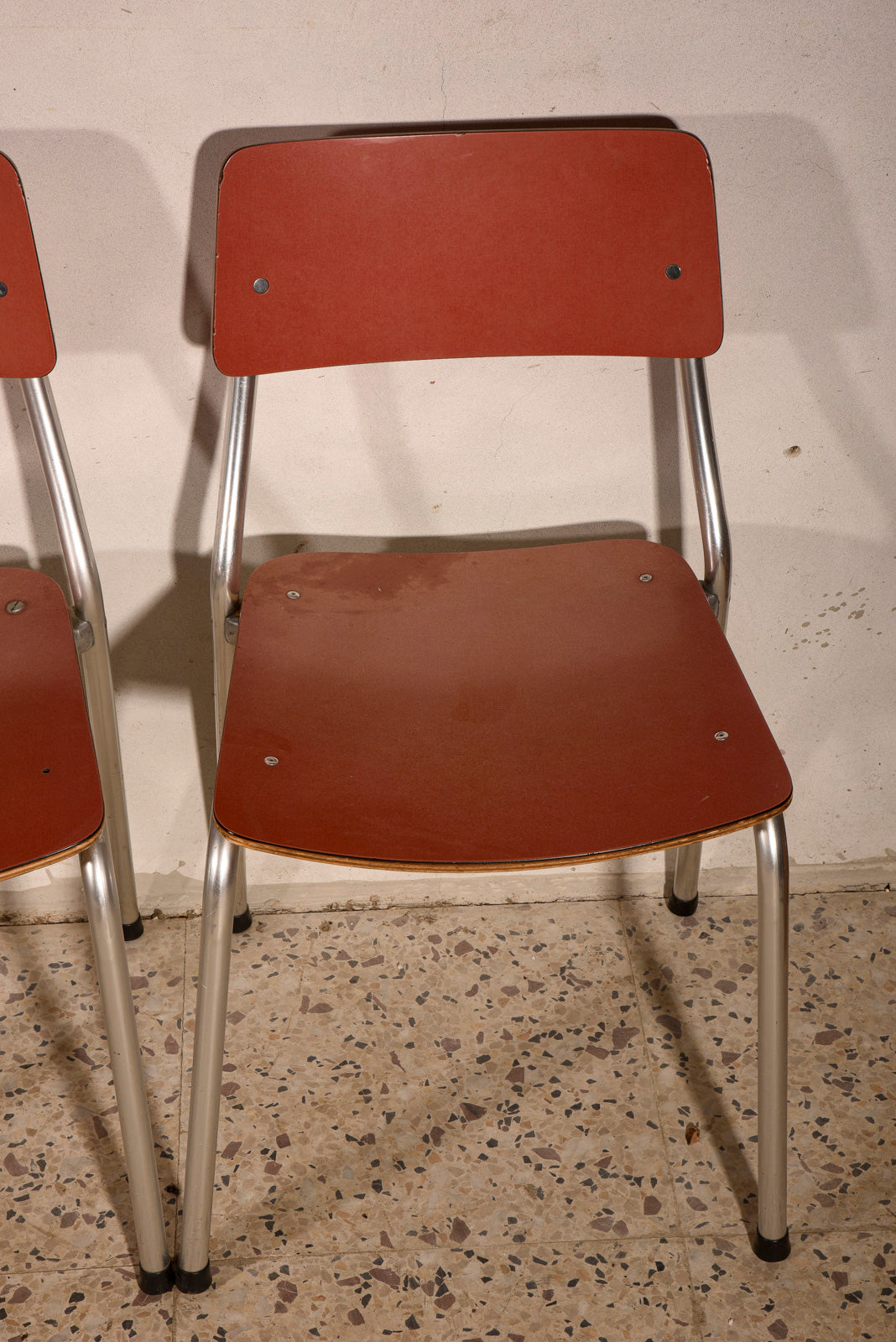 4 Sedie in alluminio e seduta in formica rosa Italia 1950