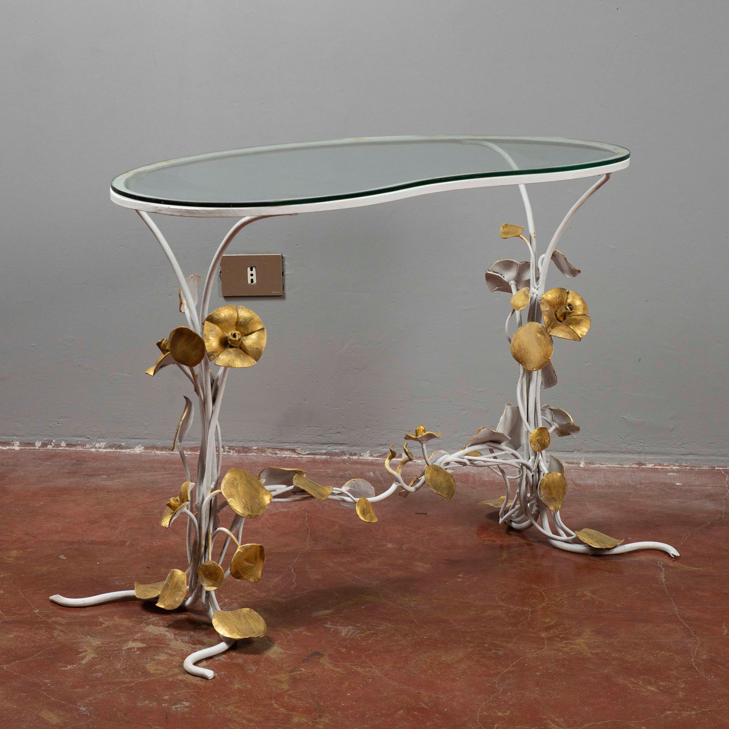 Tavolo tavolino in ferro battuto piano in vetro Italia 1990