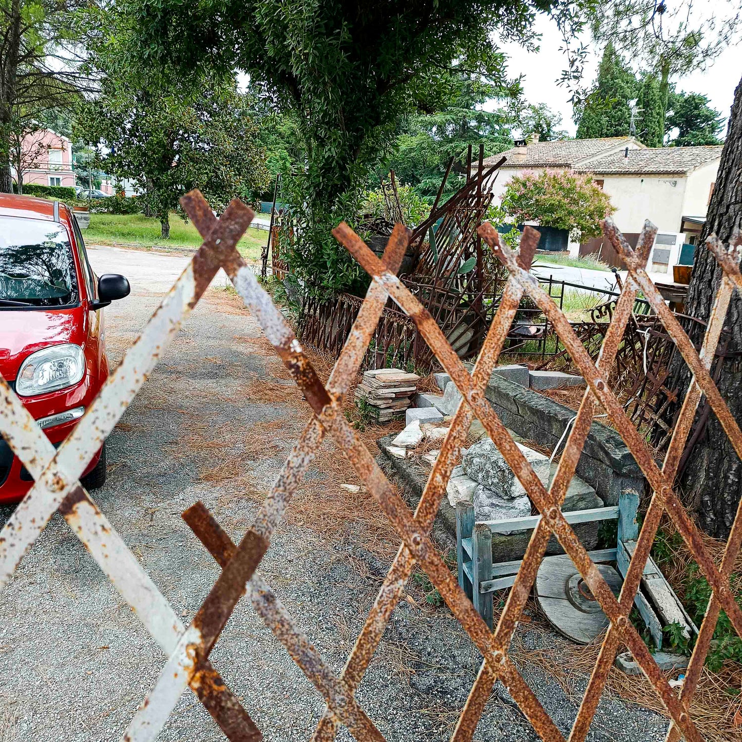 Set di grate griglie per finestre in ferro inizio XX secolo
