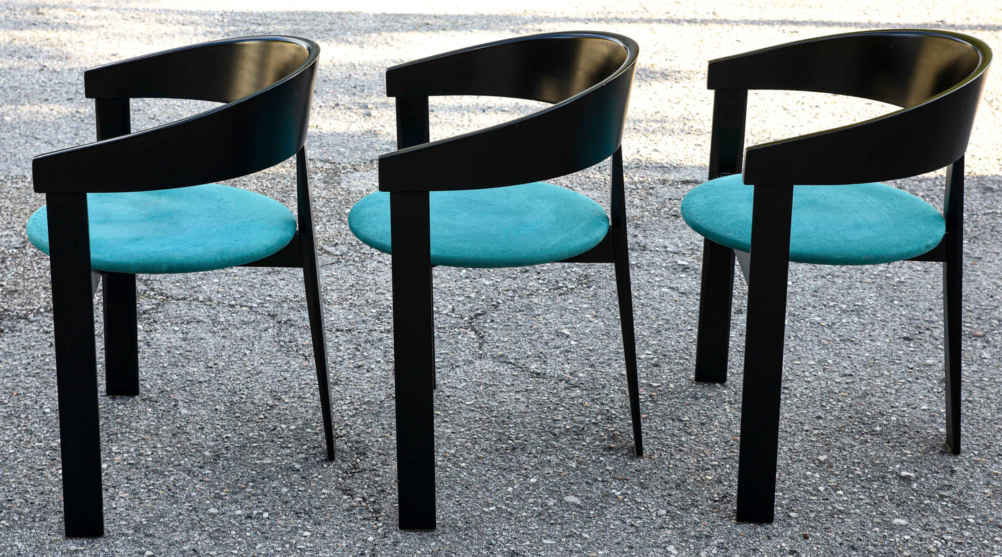 Set di tre sedie design legno e tessuto simil velluto 1980 stile Tobia Scarpa