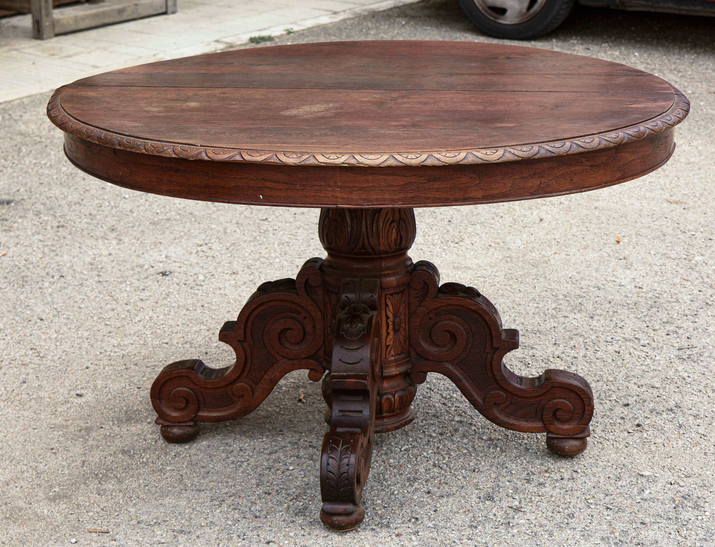 Tavolo rotondo allungabile in rovere  epoca fine 800