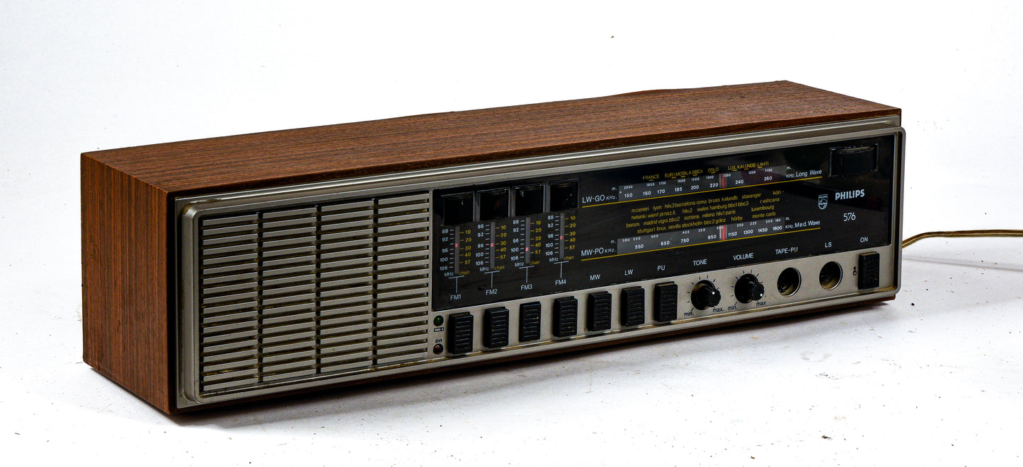 Radio da tavolo  marca Philips mod 576 funzionante anni 70
