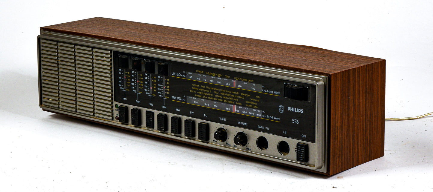 Radio da tavolo  marca Philips mod 576 funzionante anni 70
