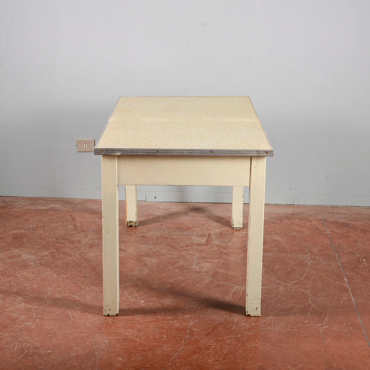 Tavolo Cucina Piano Sfalzato