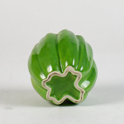 vaso a forma di peperone verde