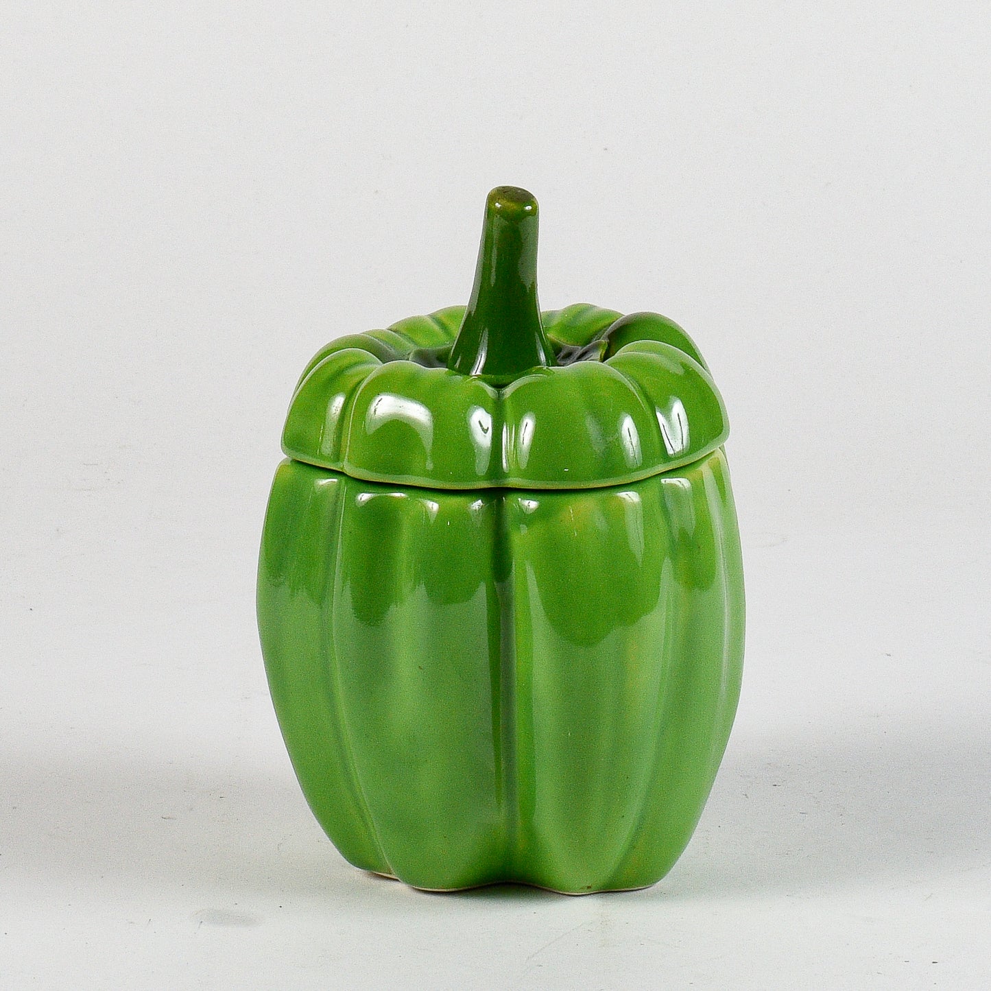 vaso a forma di peperone verde