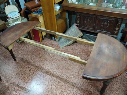Tavolo rotondo placcato in ciliegio Italia epoca metà 800