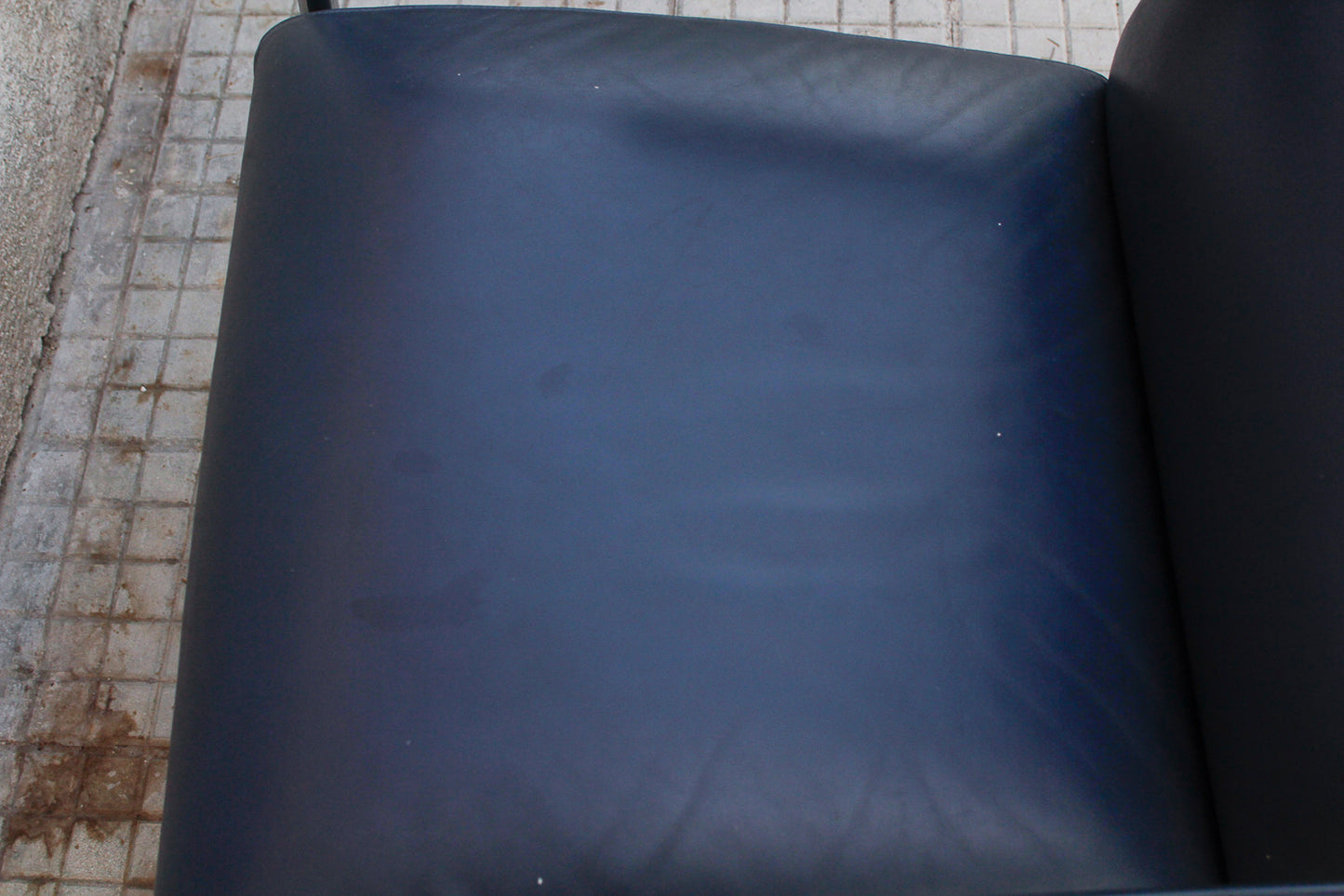 POLTRONA RECLINABILE IN PELLE BLU MARCATA VERZELLONI