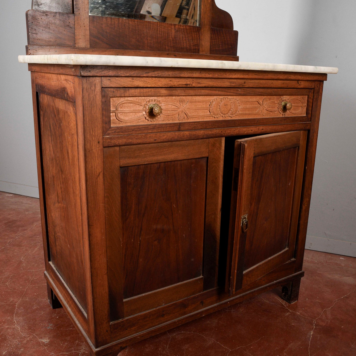 Credenzina con specchio toletta piano marmo