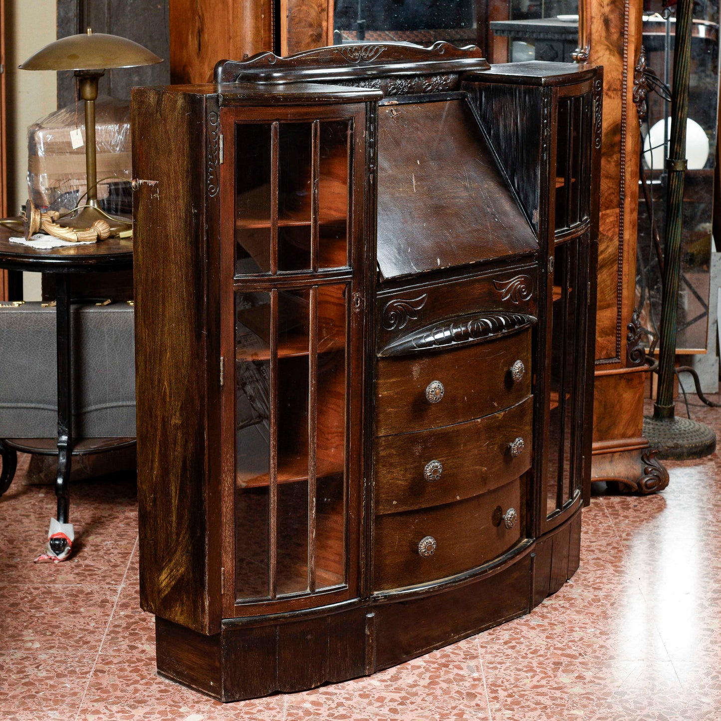 credenza vetrina a ribalta inglese