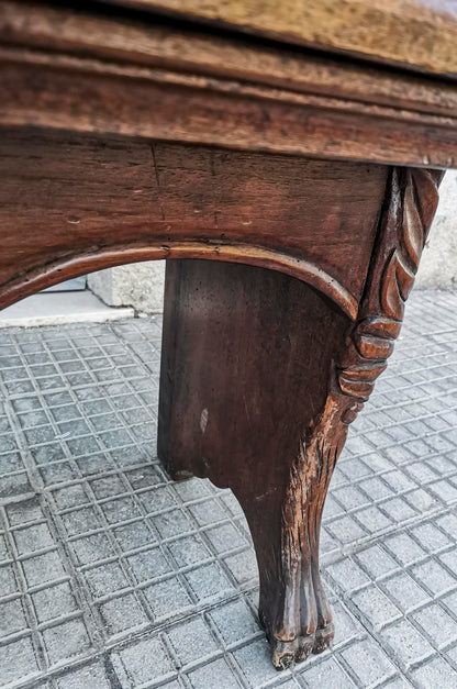 Panca in legno e piedi a zampa leone  In legno massello Italia 1950