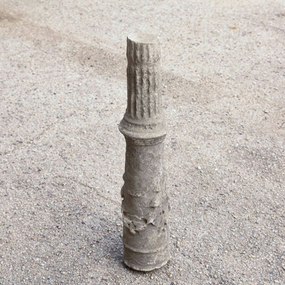 Colonna in pietra frammento