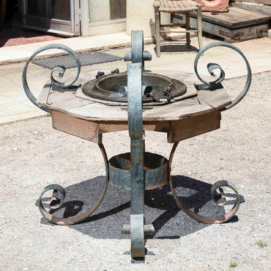 Braciere base metallo vintage destrutturato