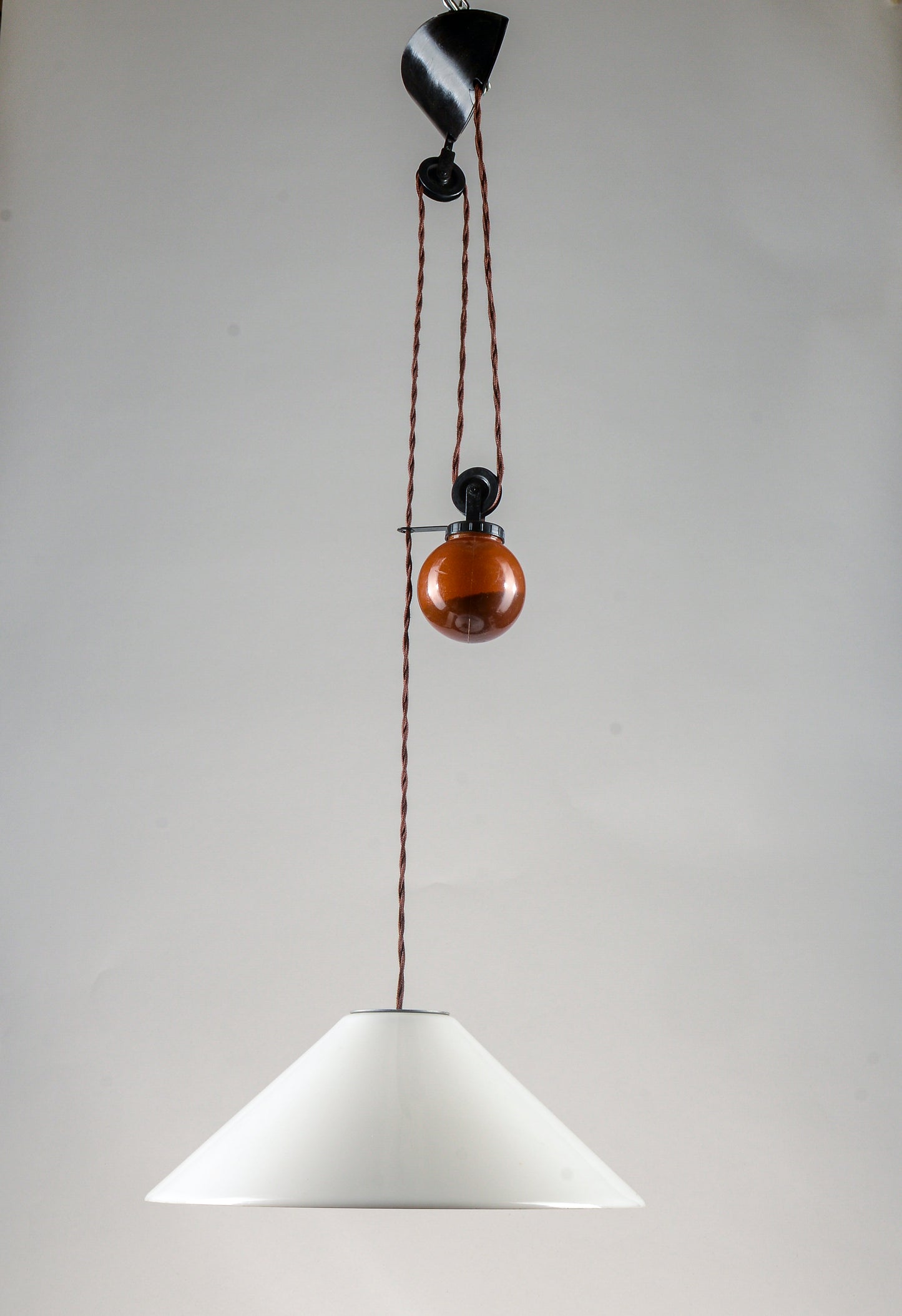 Lampadario a sospensione postmoderna di Enzo Mari & Giancarlo Fassina per Artemide 1970