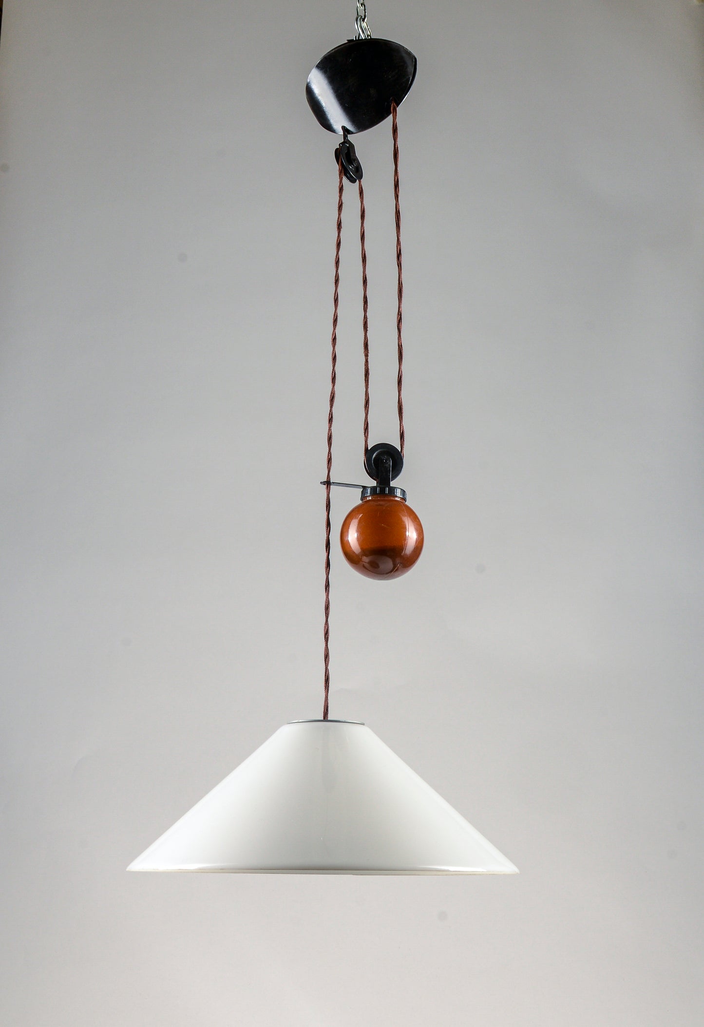 Lampadario a sospensione postmoderna di Enzo Mari & Giancarlo Fassina per Artemide 1970