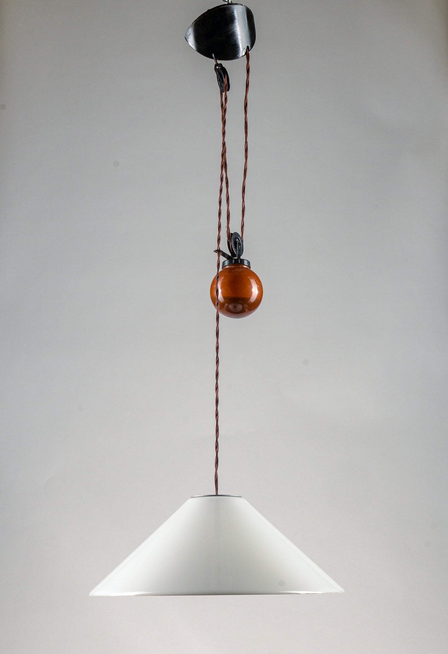 Lampadario a sospensione postmoderna di Enzo Mari & Giancarlo Fassina per Artemide 1970