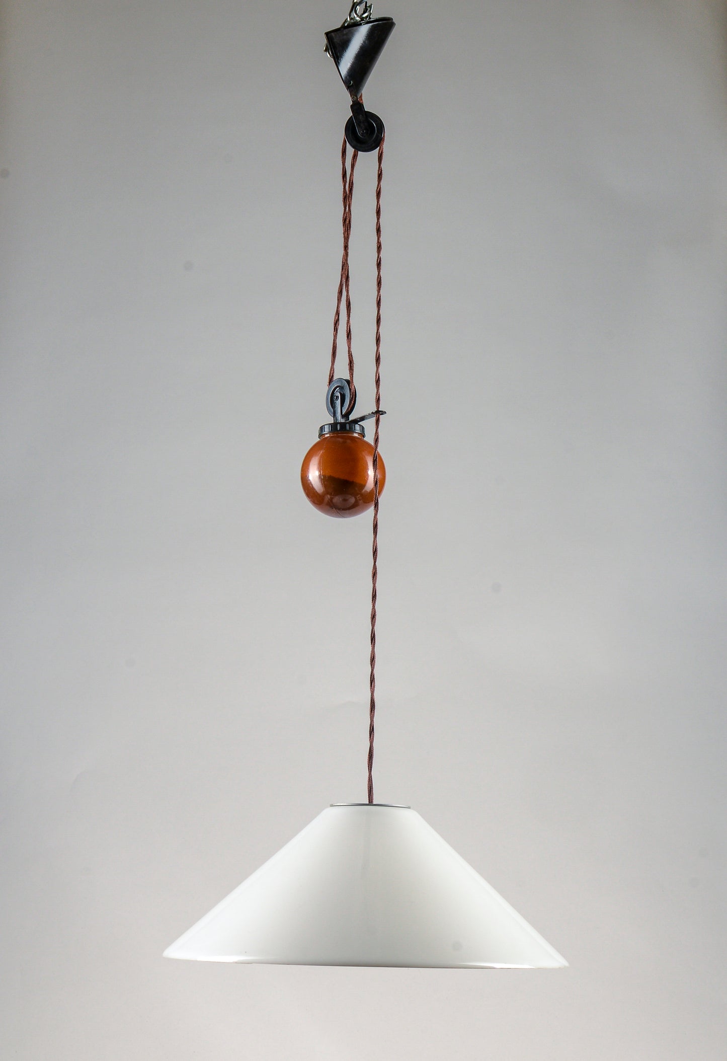 Lampadario a sospensione postmoderna di Enzo Mari & Giancarlo Fassina per Artemide 1970