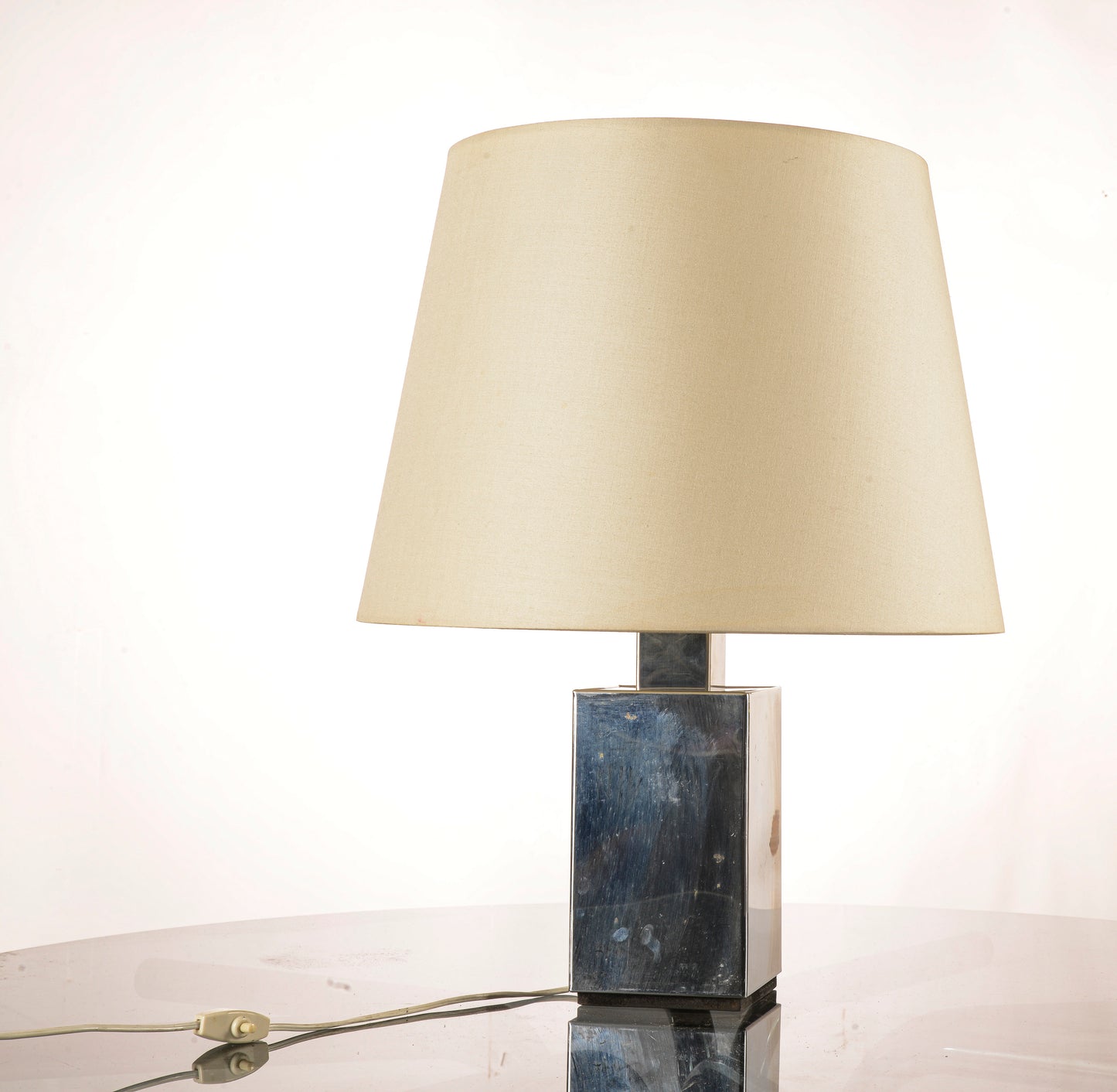 lampada da tavolo in metallo cromato Italia 1970