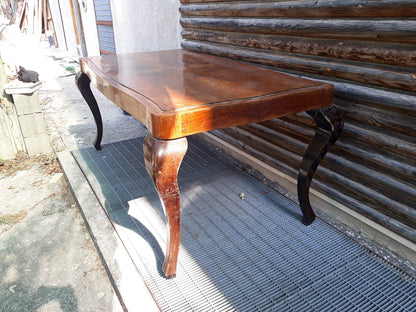 Tavolo con gambi e piano mossi,  da restaurare Italia 1950