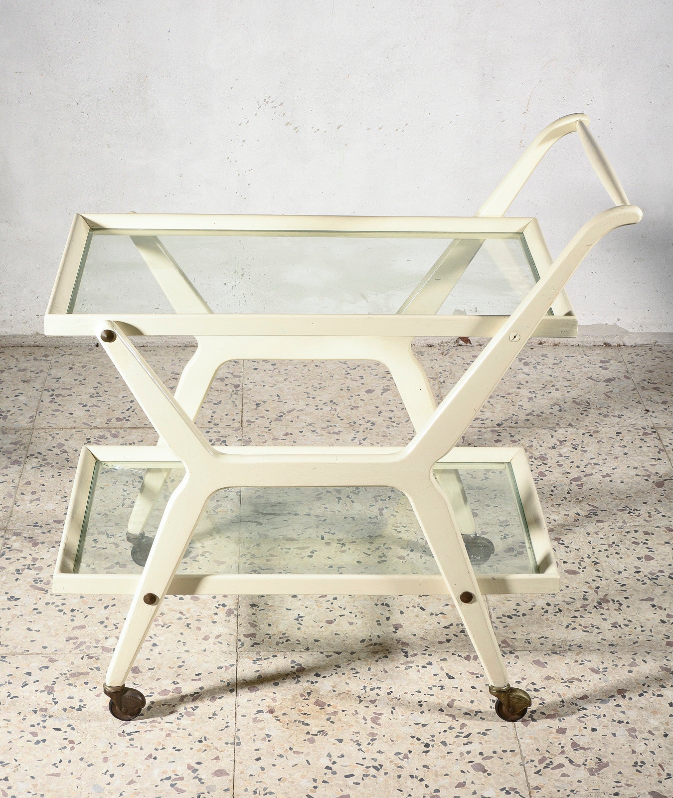 Carrello portavivande in legno laccato bianco Italia 1970
