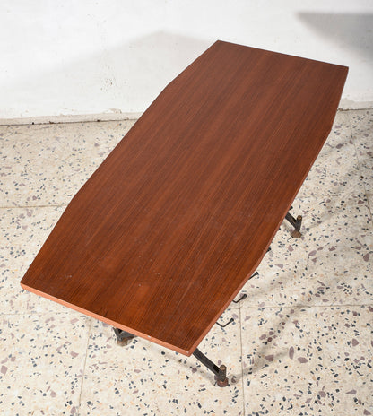 Tavolino da salotto in legno e ferro Italia 1960