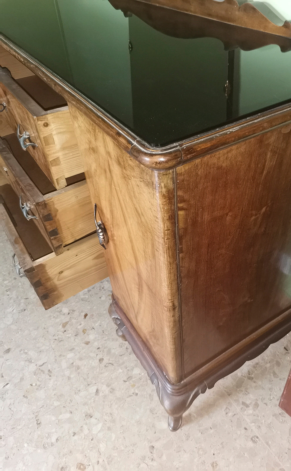 Credenza stile chippendale con specchio Italia 1940