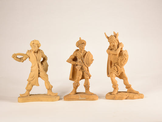 Gruppo di 3 statue  in resina anni ' 70