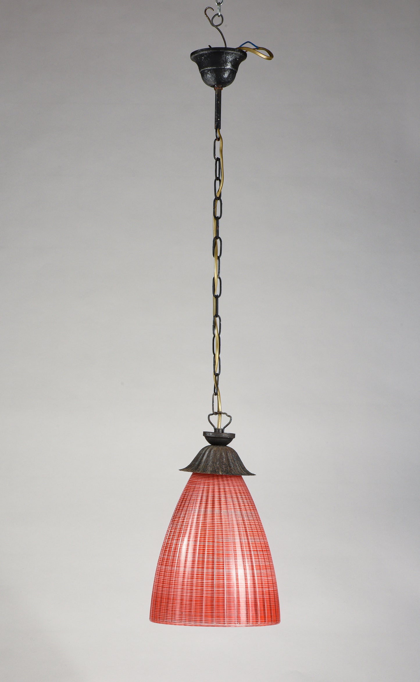Lampadario vetro rosso corallo striato  Italia 1970