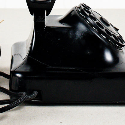 telefono in bakelite siemens milano con piccola rottura art deco