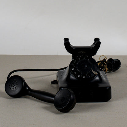 telefono in bakelite siemens milano con piccola rottura art deco