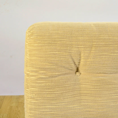 Poltrona Lounge Amanta Di Mario Bellini X CeB Italia In Velluto A Coste Beige E Scocca In Fibra Di Vetro Anni 70