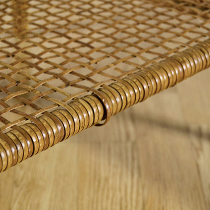 Tavolino Da Caffè Rotondo In Bambù E Rattan Con Piano In Vetro E Ripiano Intrecciato Anni 50