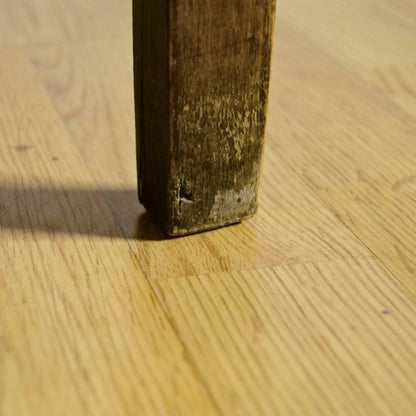 Poltrona verde scuro in pelle e legno di Anonima Castelli anni 40