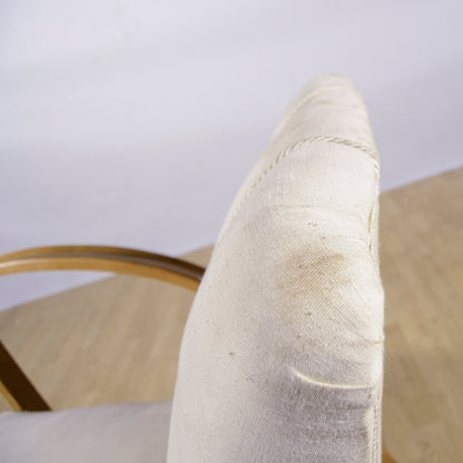 Coppia Poltrona Art Deco Con Braccioli Ricurvi E Imbottite Tessuto Bianco Anni 30