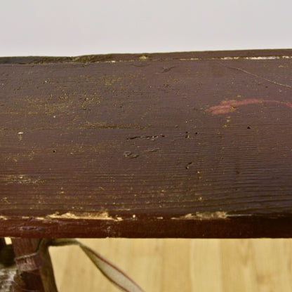 Scalandrino Antico In Legno Riverniciato Da Biblioteca Fine 800