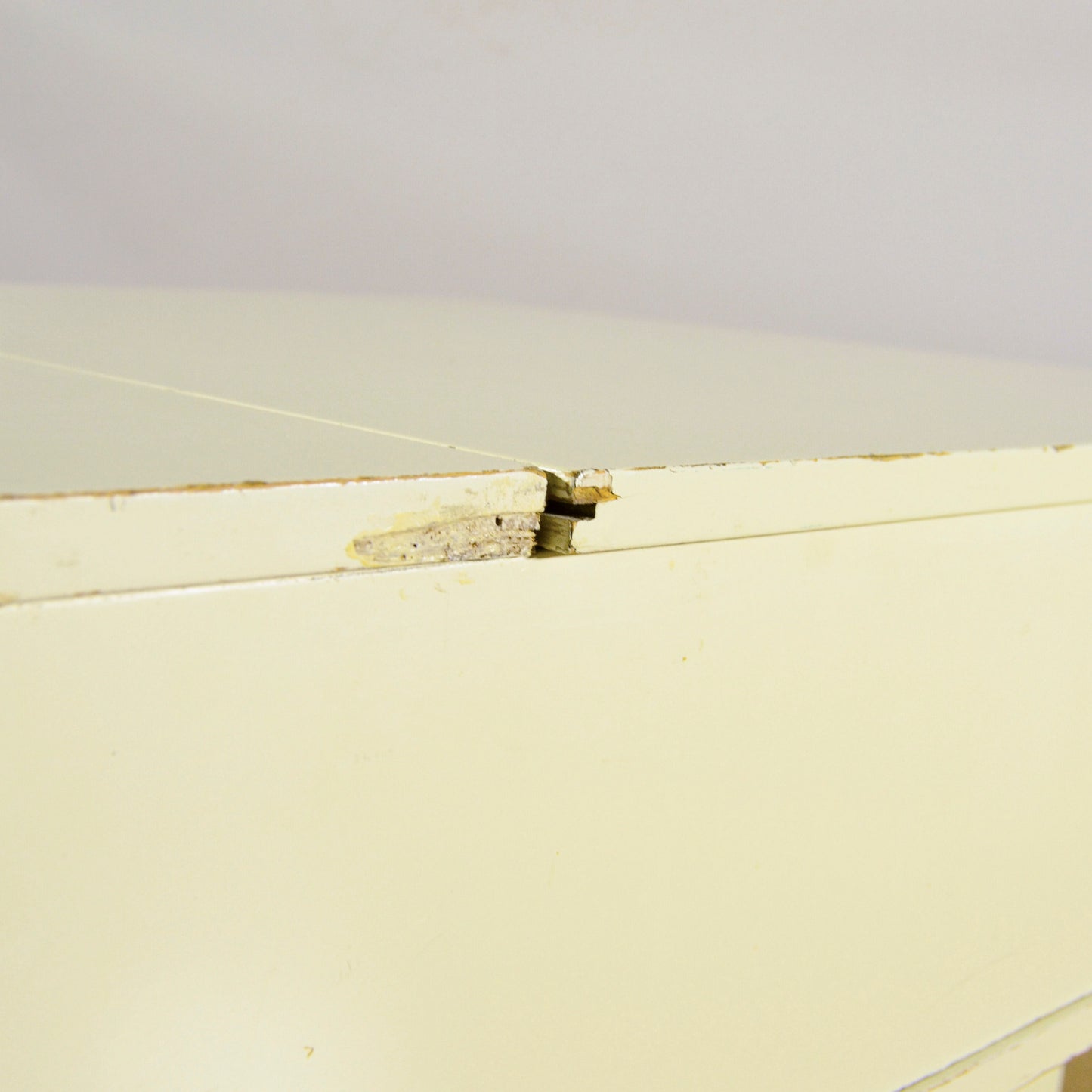 Mobiletto Bar Di Design Quadrato Con Apertura Scorrevole Centrale Anni 70
