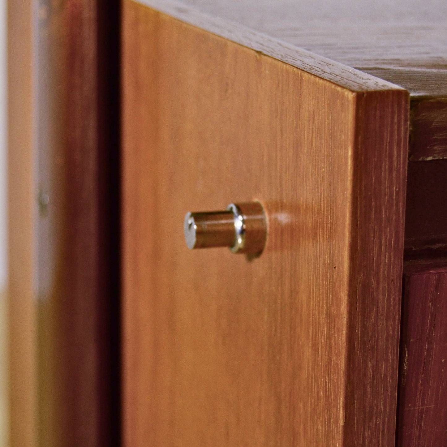 Scrivania Design Nordico In Legno Teak Con Cassetti E Sistema Di Chiusura Di Sicurezza Anni 70