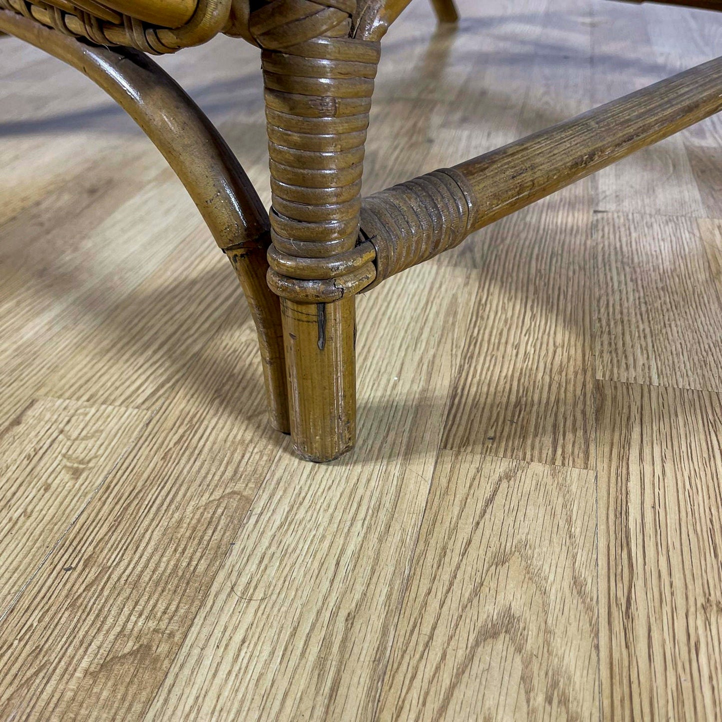 Poltrona Lounge high-back in bambù e rattan, design mediterraneo anni 60
