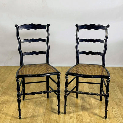 Coppia Di Sedie Rustiche Ladder-Back