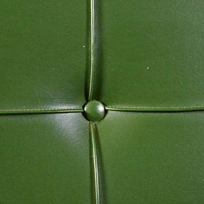 Coppia Poltrone Verdi In Similpelle Struttura In Metallo E Imbottitura In Gommapiuma Anni 70
