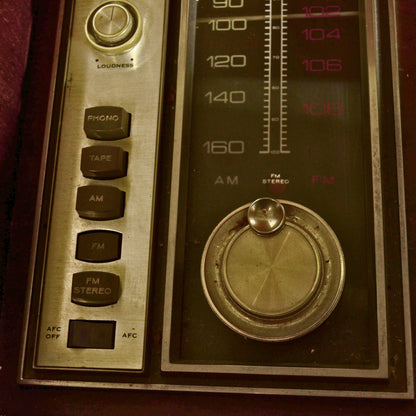 Console Stereo Admiral Con Giradischi In Legno Massello Anni 50