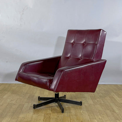 Poltrona Lounge Girevole in similpelle rockabilly bordeaux anni 50