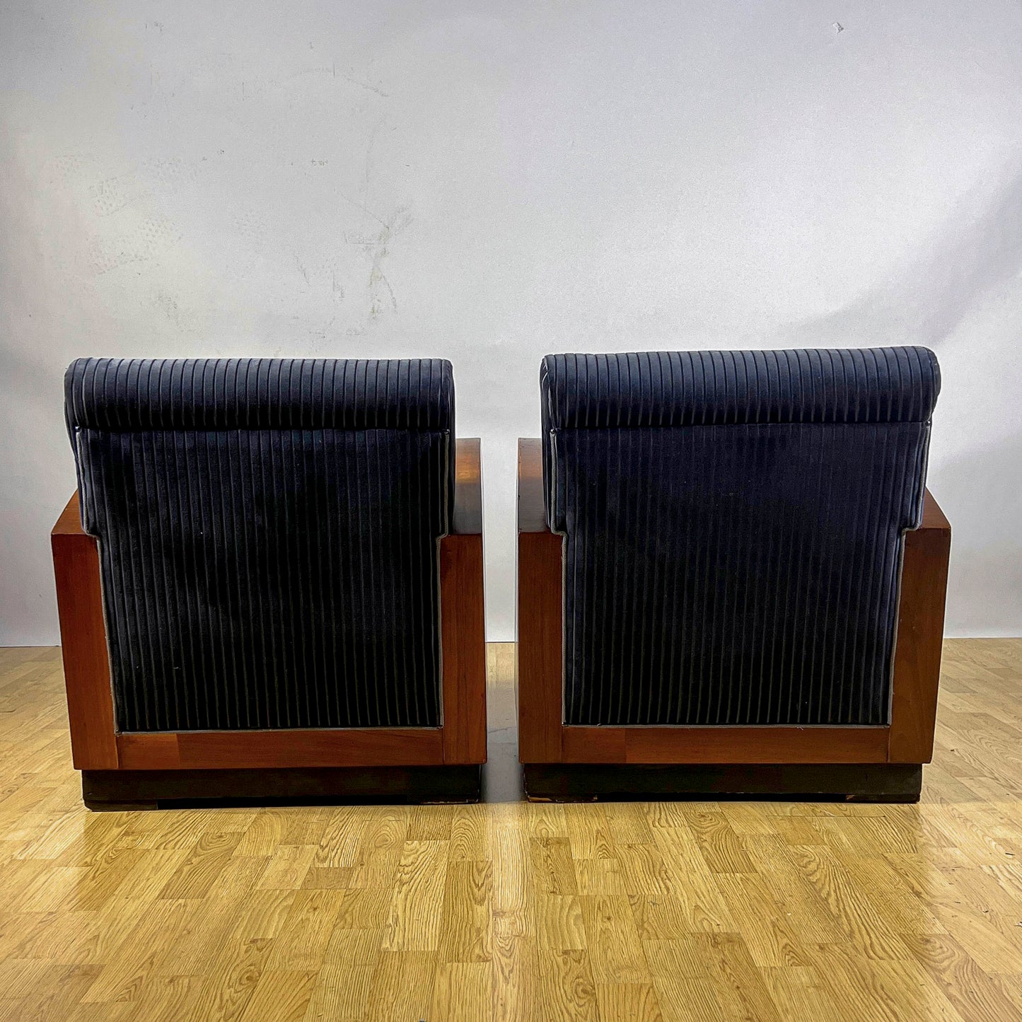 Coppia Poltrone Art Deco in Radica di Noce e velluto rigato Blu Navy anni 30