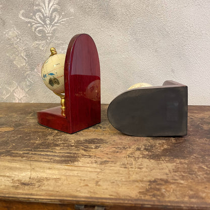 Fermalibri Con Mappamondi In Legno Di Mogano Laccato E Asse In Ottone Con Globi Impreziositi Da Minerali Anni 80