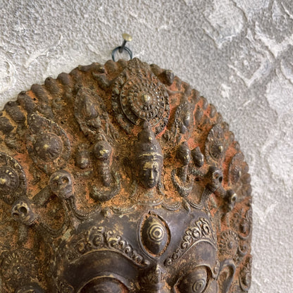 Maschera rituale Mahakal raffigurante Bhairara divinita del buddismo tibetano XX secolo