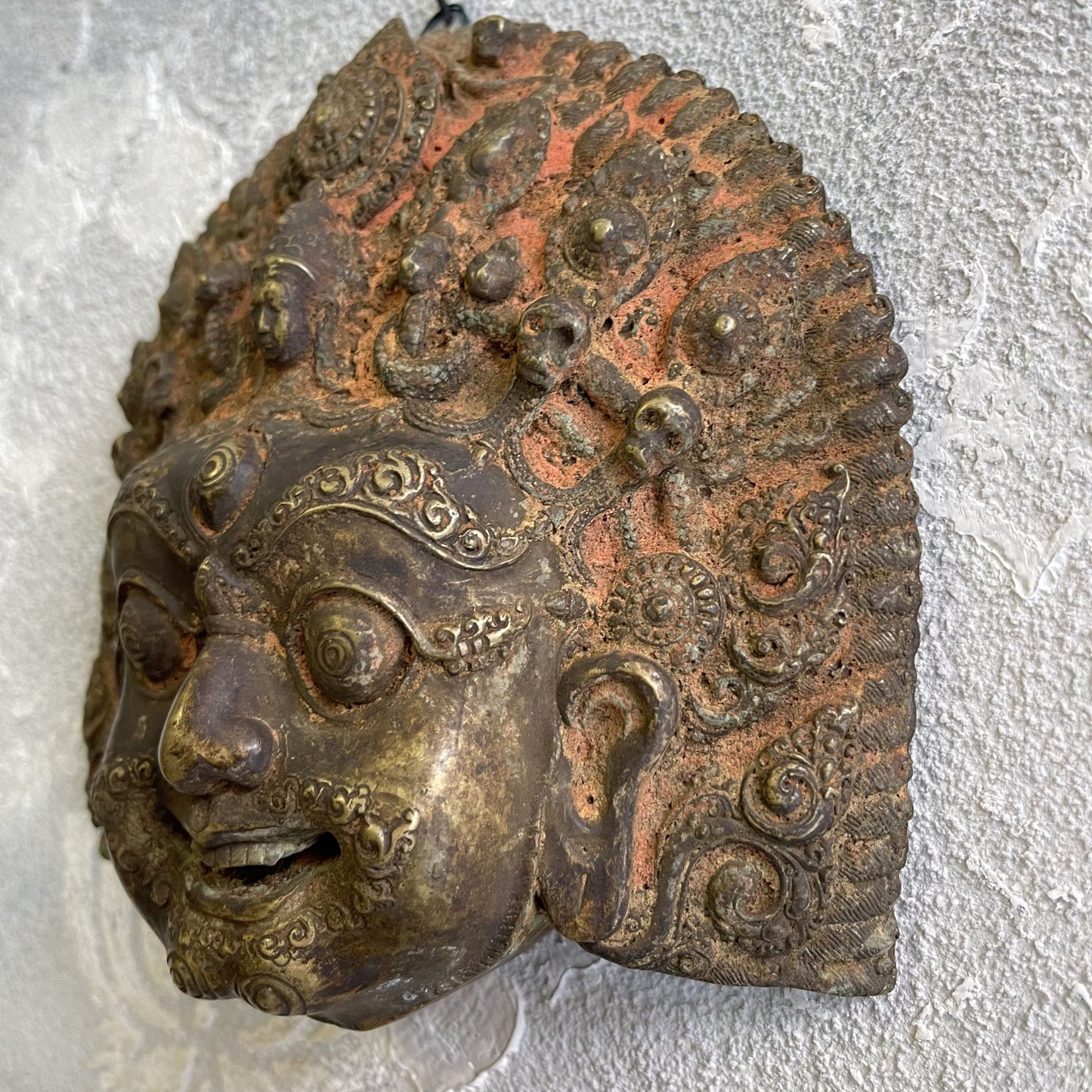 Maschera rituale Mahakal raffigurante Bhairara divinita del buddismo tibetano XX secolo