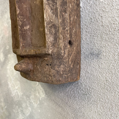 Maschera tribale Dyommo della tribu dei Dogon proveniente dal Mali intagliata a mano su legno XX secolo