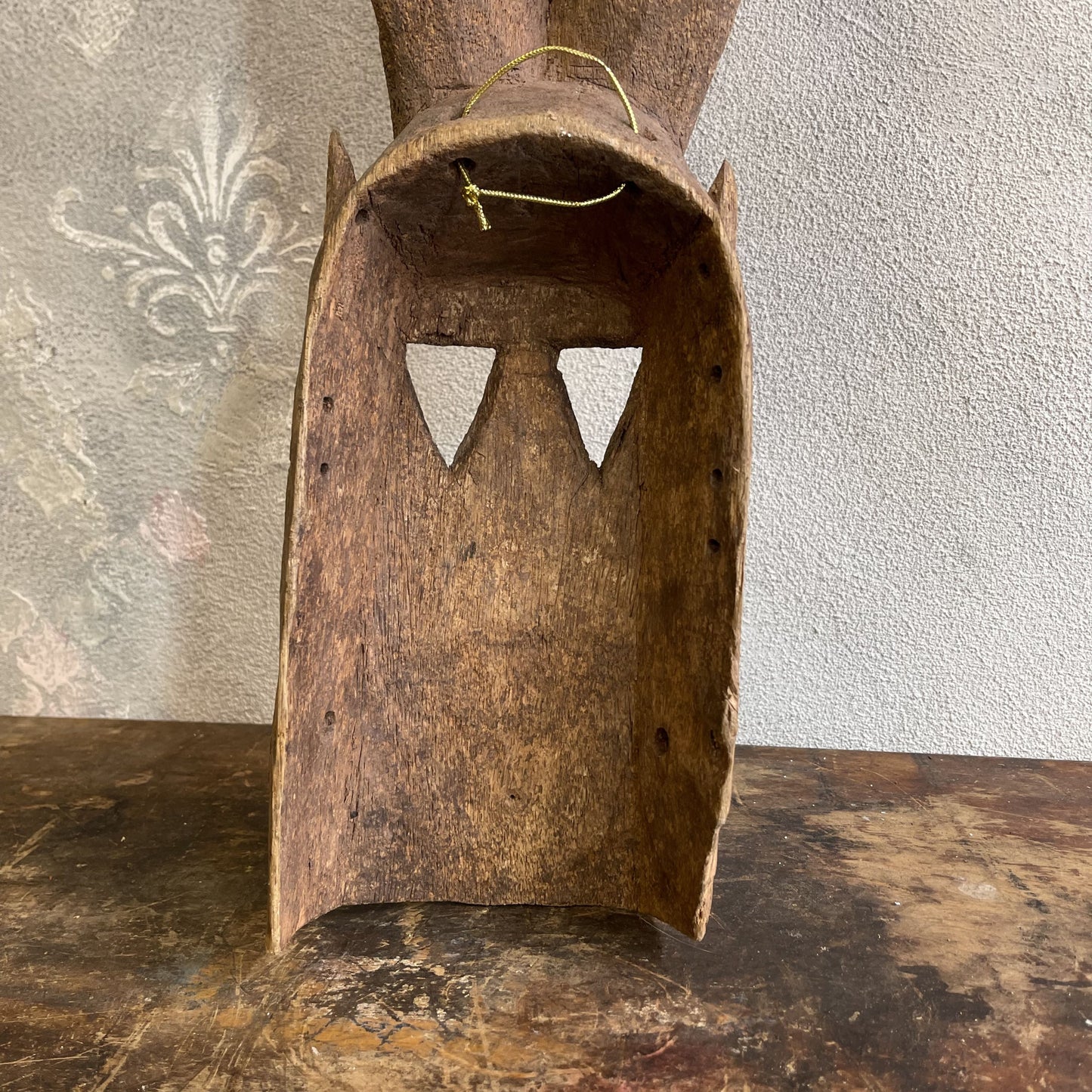 Maschera tribale Dyommo della tribu dei Dogon proveniente dal Mali intagliata a mano su legno XX secolo